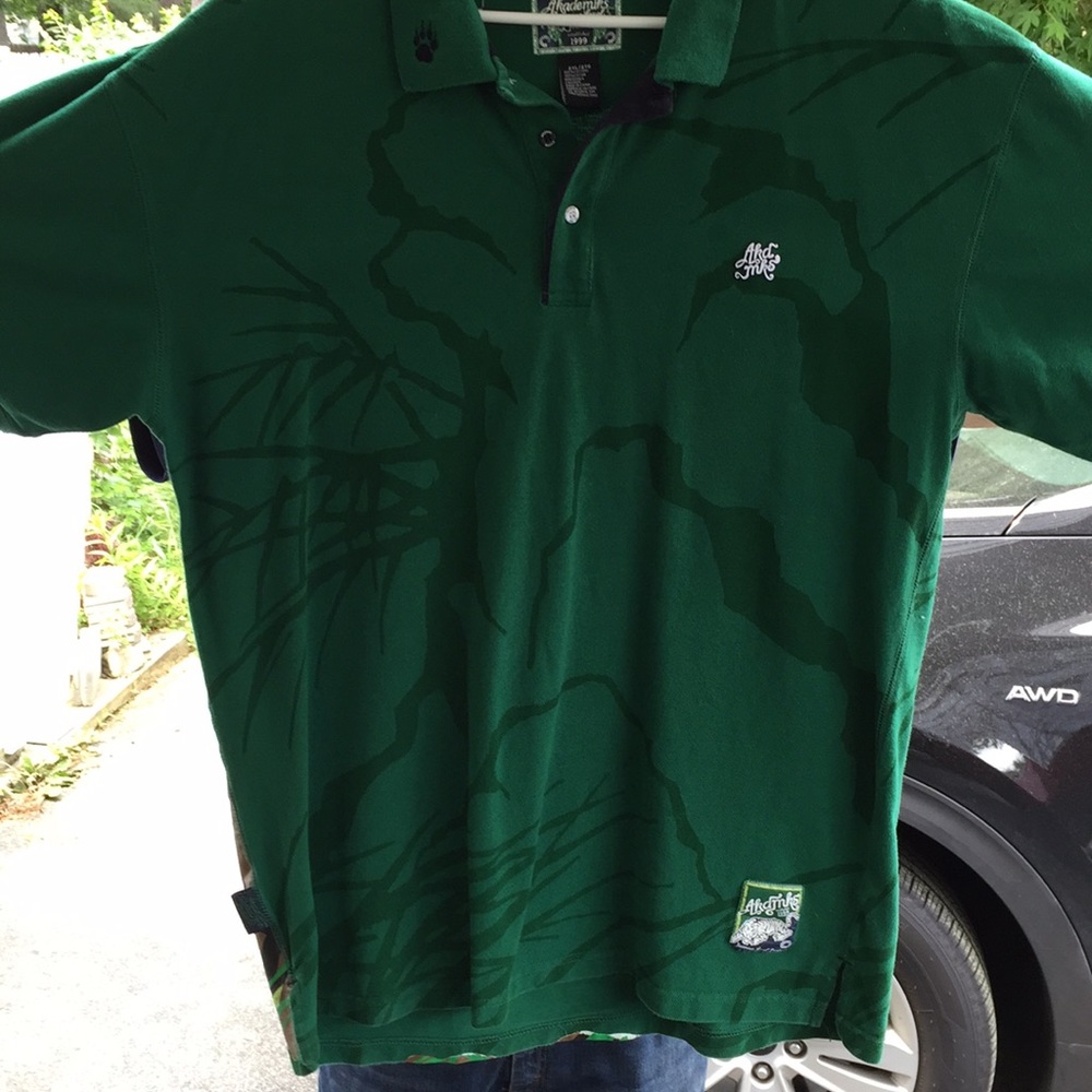 Men’s 2xl Akademiks polo shirts
